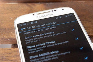 emergency alerts android