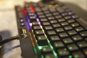 Corsair K70
