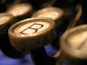 16 essential iOS typing tips for iPad and iPhone
