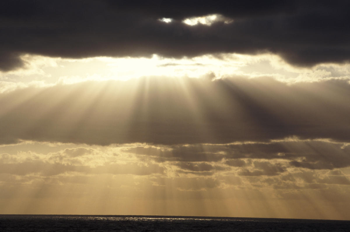 thinkstock light beams