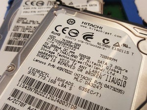 160628 hdd hard disk drive hitachi stock 3